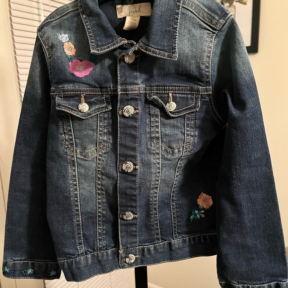 PEEK PRE-LOVED LITTLE GIRL FLORAL & BUTTERFLY EMBROIDERED DENIM JACKET - Picture 4 of 11